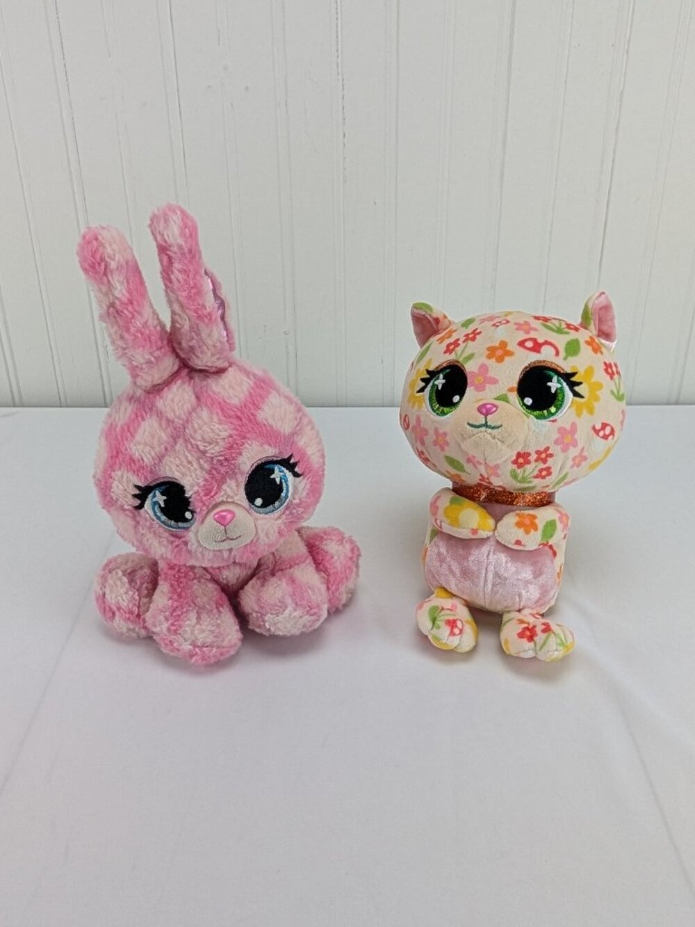 P. Lushes Pets Gracie Grooves & Trixie Karrats Plush Stuffed Animal Plushes